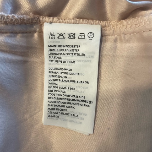 Bardot Pink Lace Midi Dress With Crochet Details EUC - Picture 14 of 15